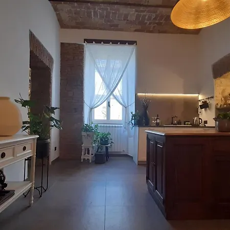 Mata 公寓 奇维塔韦基亚